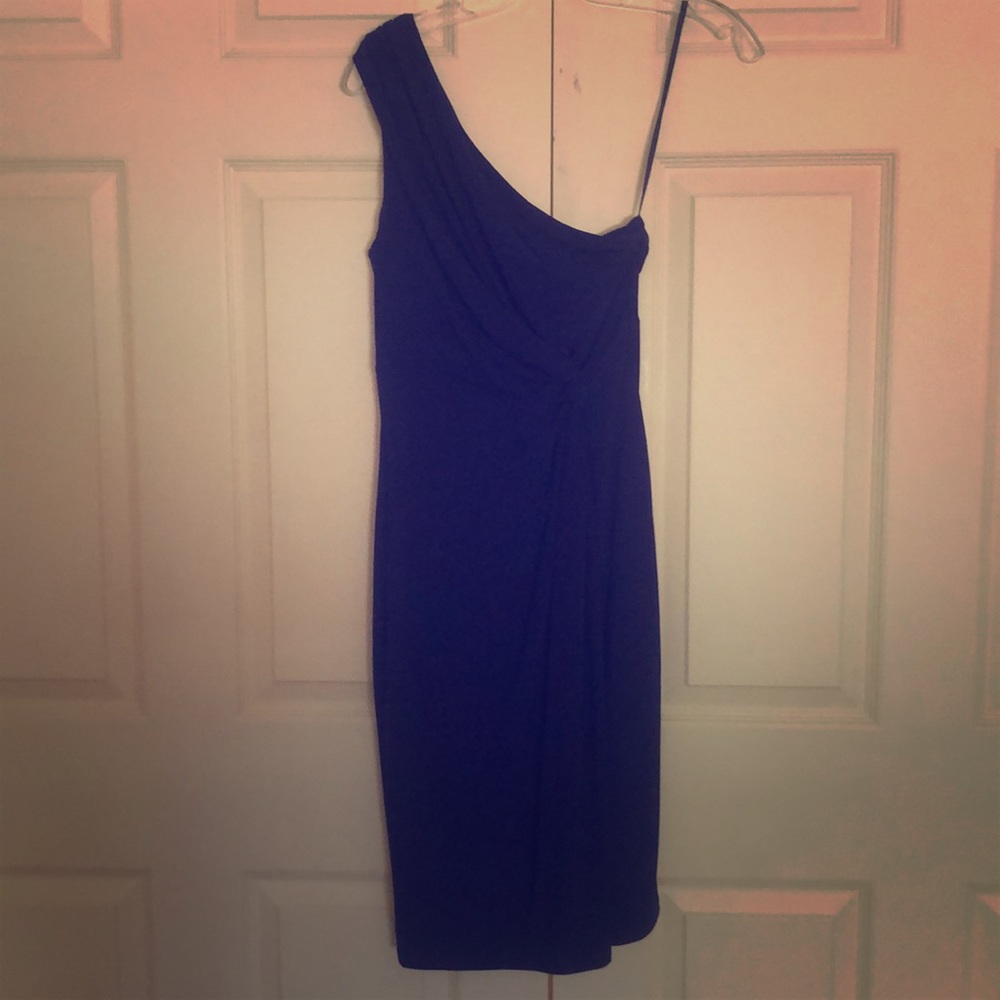 One shoulder dress